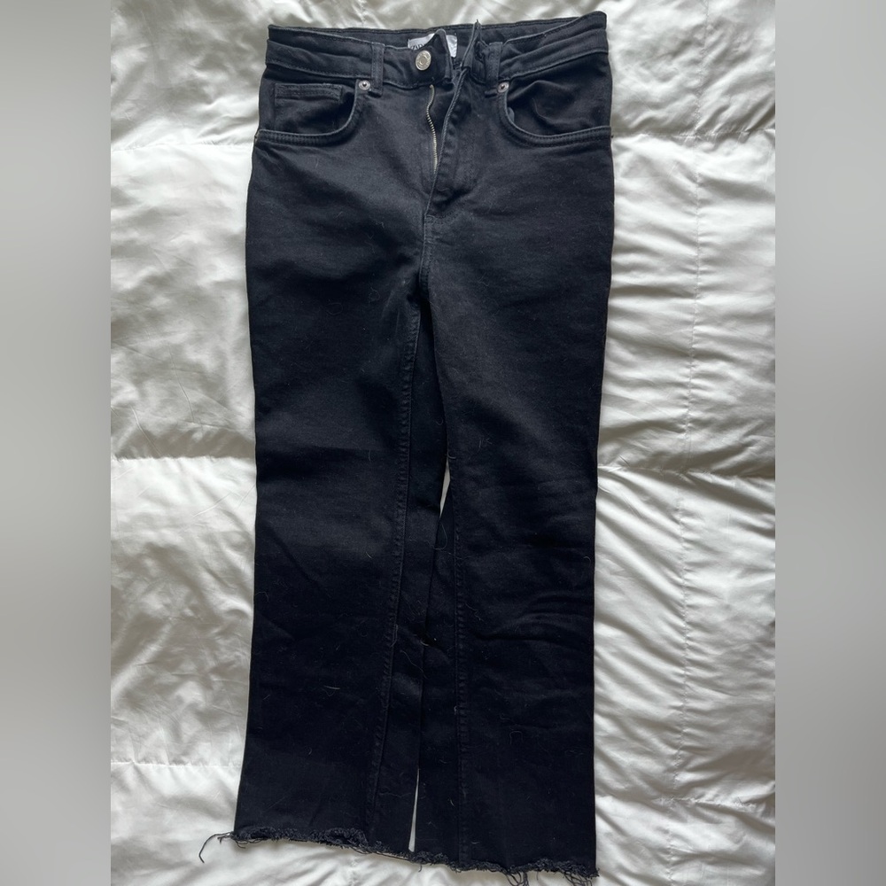 Zara Black Straight Leg Jeans Timeless Design